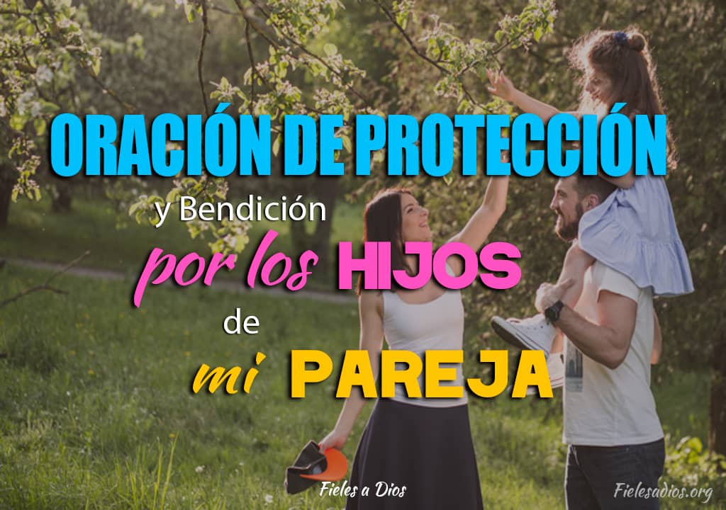 esposos felices por oracion de protecion para hijos de pareja